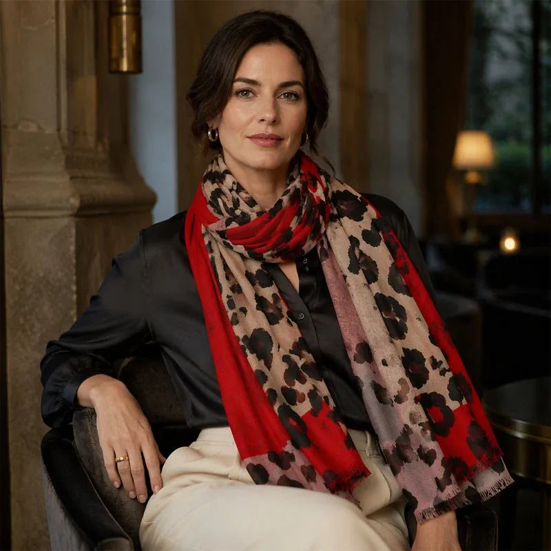 ✨🧣Versatile Lightweight Leopard Print Shawl Scarf