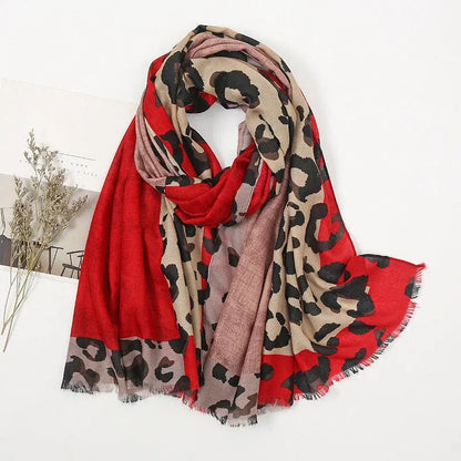 ✨🧣Versatile Lightweight Leopard Print Shawl Scarf